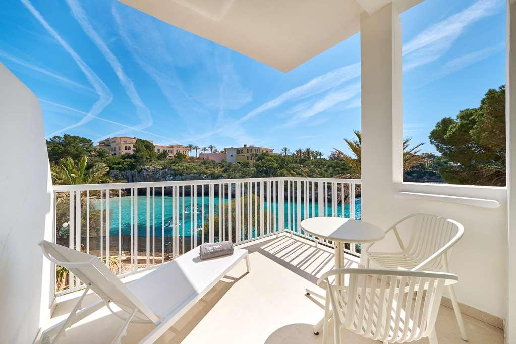 Hotel Barcel Ponent Playa Cala D´Or Exterior foto