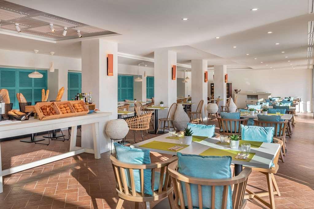 Hotel Barcel Ponent Playa Cala D´Or Restaurant foto